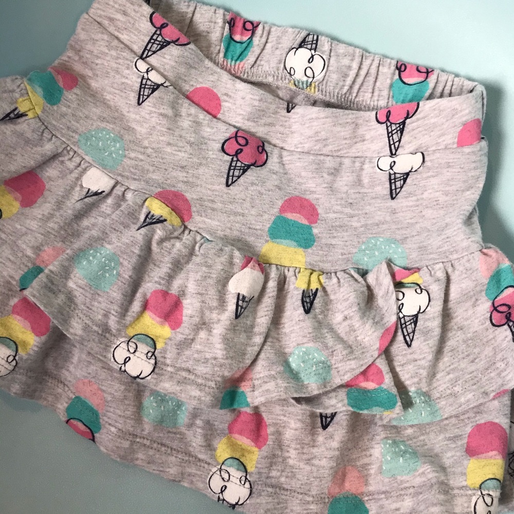 Ruffle 4T Skort